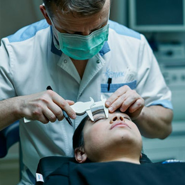 Plastic & Reconstructive Surgery